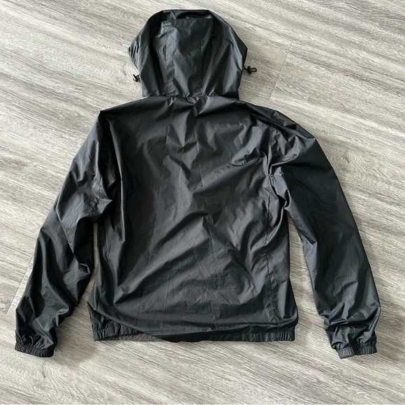 Men’s Uniqlo Zip up Jacket - Picture 2 of 2